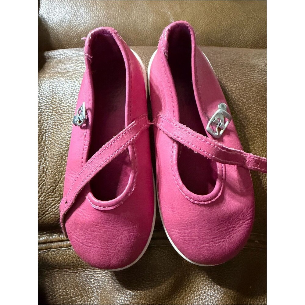 Toddler Girls' Bright Pink Mary Jane Dress Shoes with Cross Strap